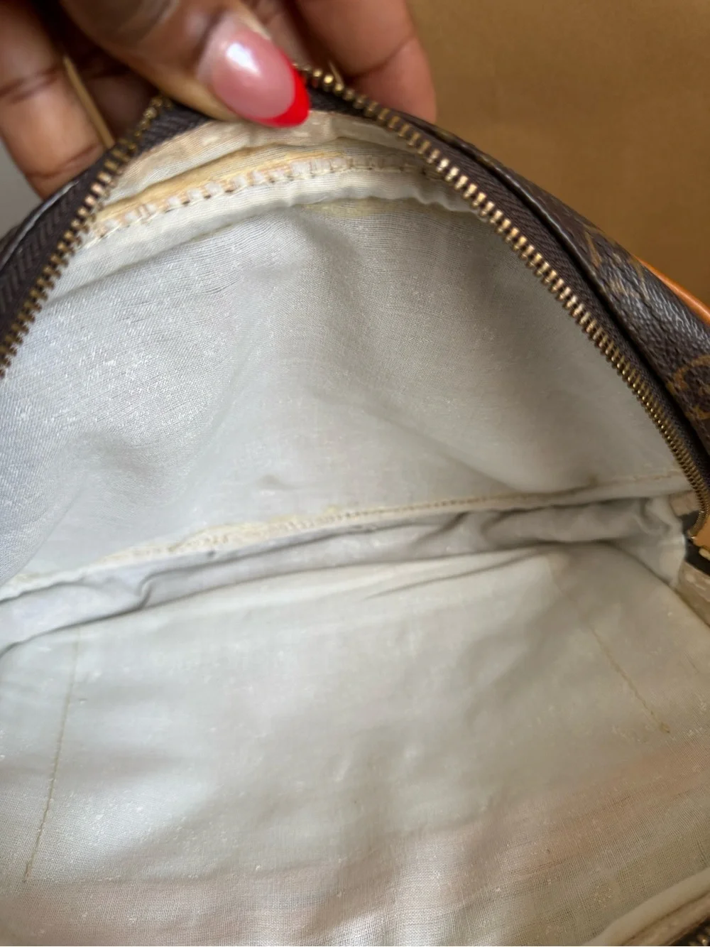 Louis Vuitton Reporter PM Crossbody Bag in Monogram Canvas